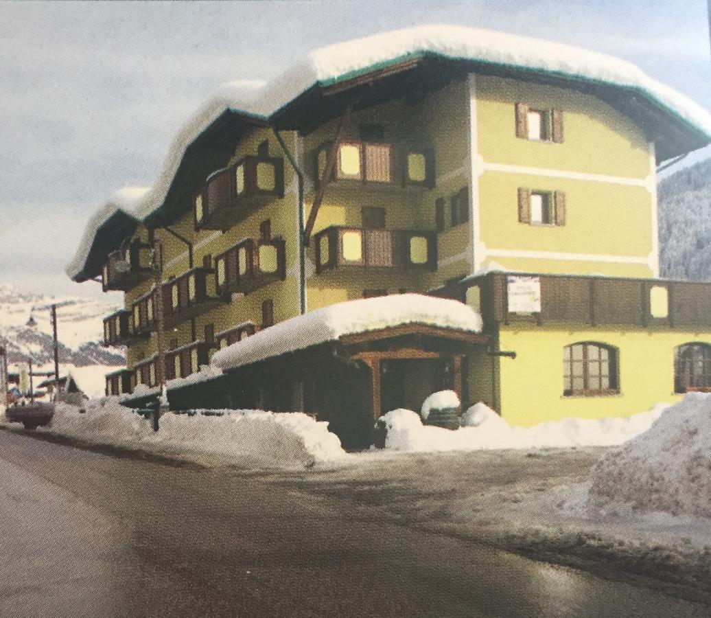Hotel Tosa Madonna Eksteriør bilde