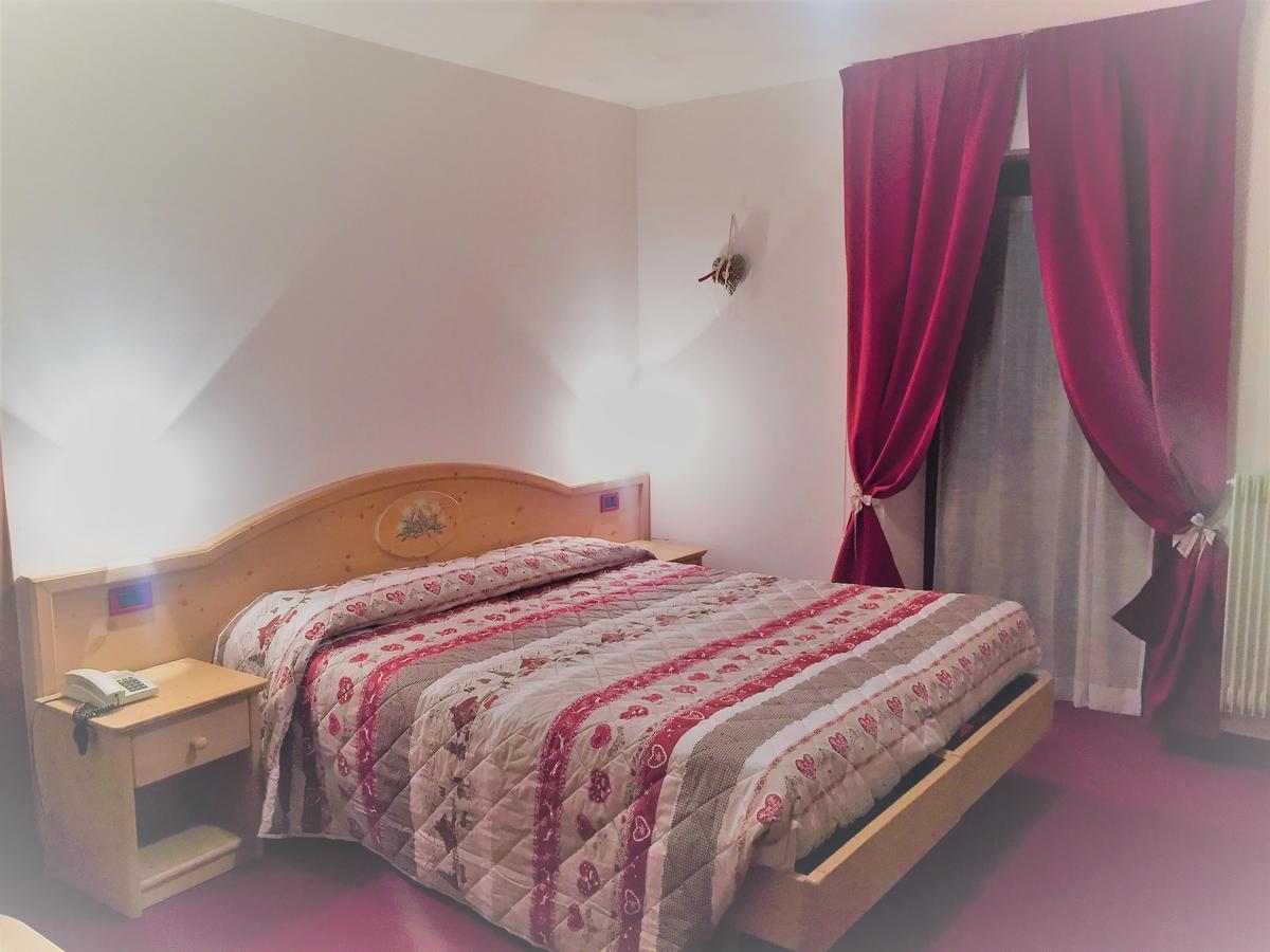 Hotel Tosa Madonna Eksteriør bilde